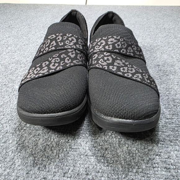 Clarks Women's Adella Stride Cloudsteppers Sneaker in Black Knit Lleopard Print - Picture 3 of 8